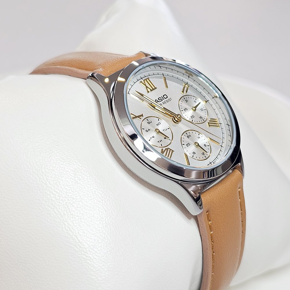 Timezone Oman – Luxury Watches, Swiss Timepieces & Smartwatches CASIO LTPV300L-7A2 - Image 2