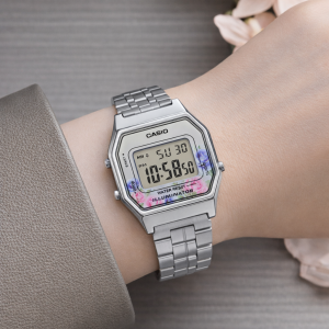 Timezone Oman – Luxury Watches, Swiss Timepieces & Smartwatches Swiss luxury watch with stainless steel band