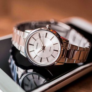 Timezone Oman – Luxury Watches, Swiss Timepieces & Smartwatches Swiss luxury watch with stainless steel band