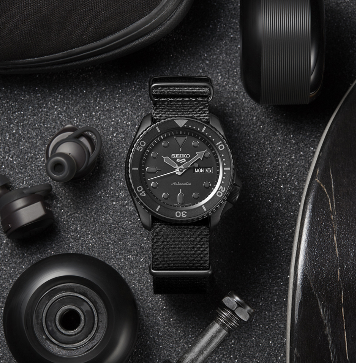 Timezone Oman – Luxury Watches, Swiss Timepieces & Smartwatches SEIKO-5 SRPD79K1 - Image 3