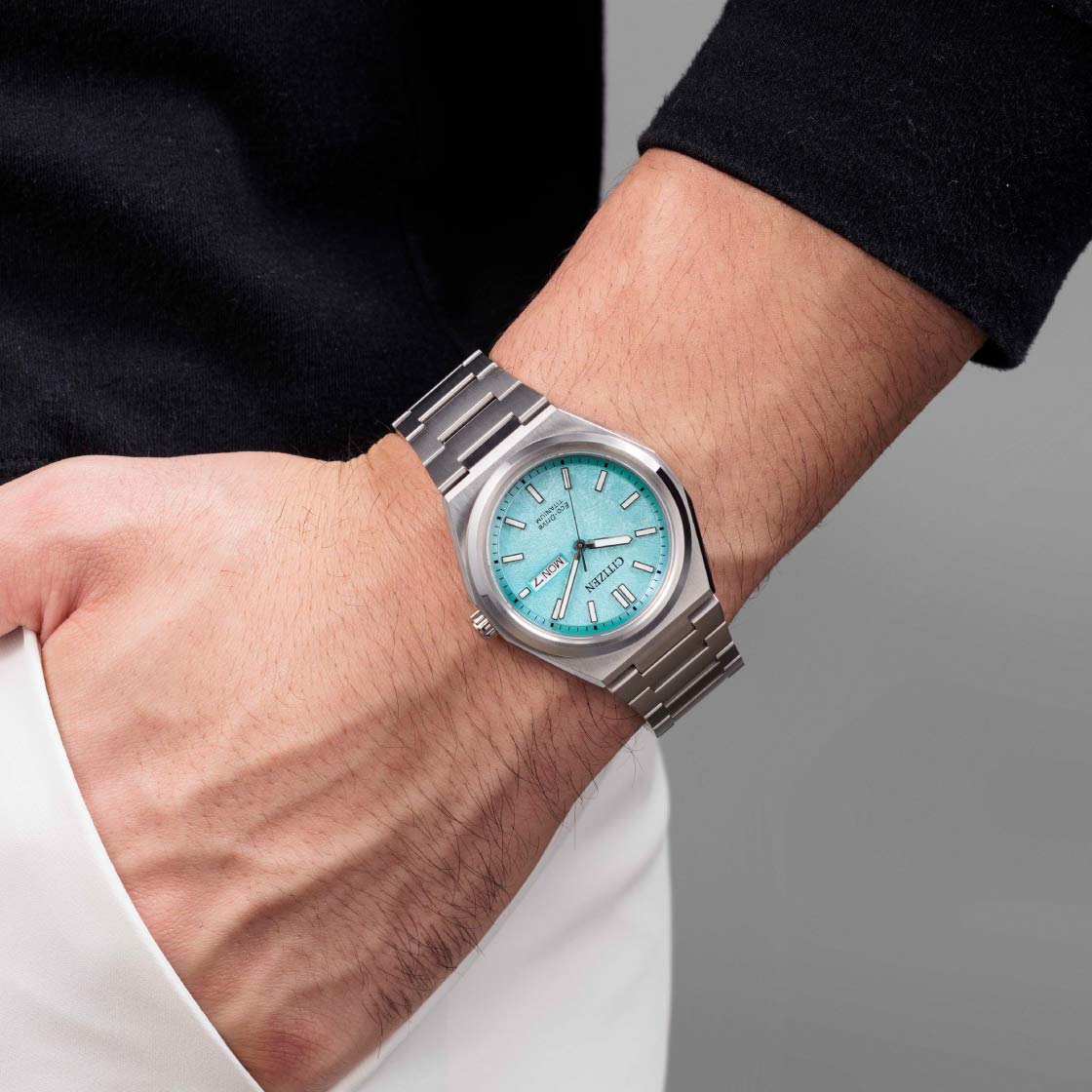 Timezone Oman – Luxury Watches, Swiss Timepieces & Smartwatches CITIZEN AW0130-85M - Image 3