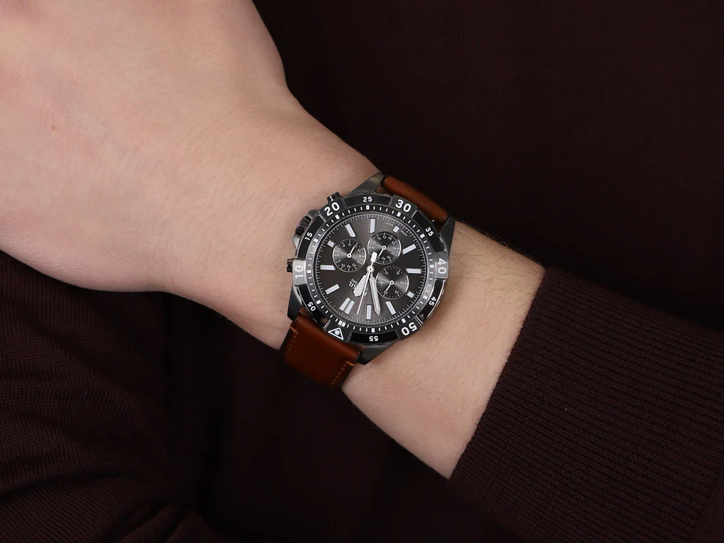 Timezone Oman – Luxury Watches, Swiss Timepieces & Smartwatches FOSSIL FS5770 - Image 4
