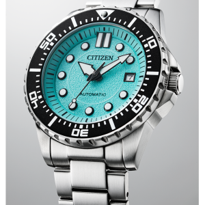 Timezone Oman – Luxury Watches, Swiss Timepieces & Smartwatches Swiss luxury watch with stainless steel band
