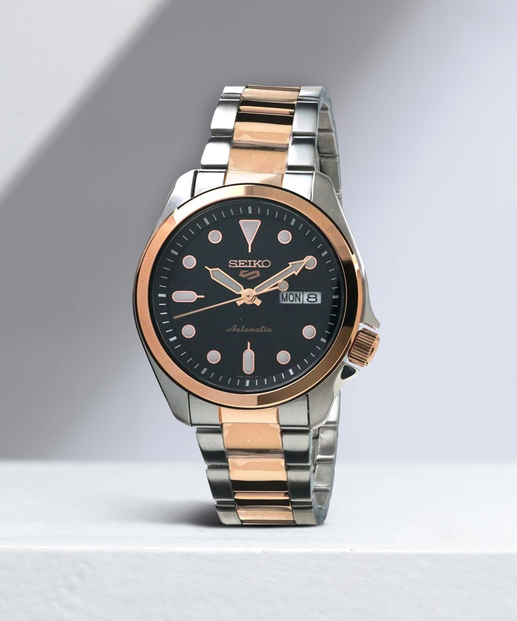 Timezone Oman – Luxury Watches, Swiss Timepieces & Smartwatches SEIKO-5 SRPE58K1 - Image 2