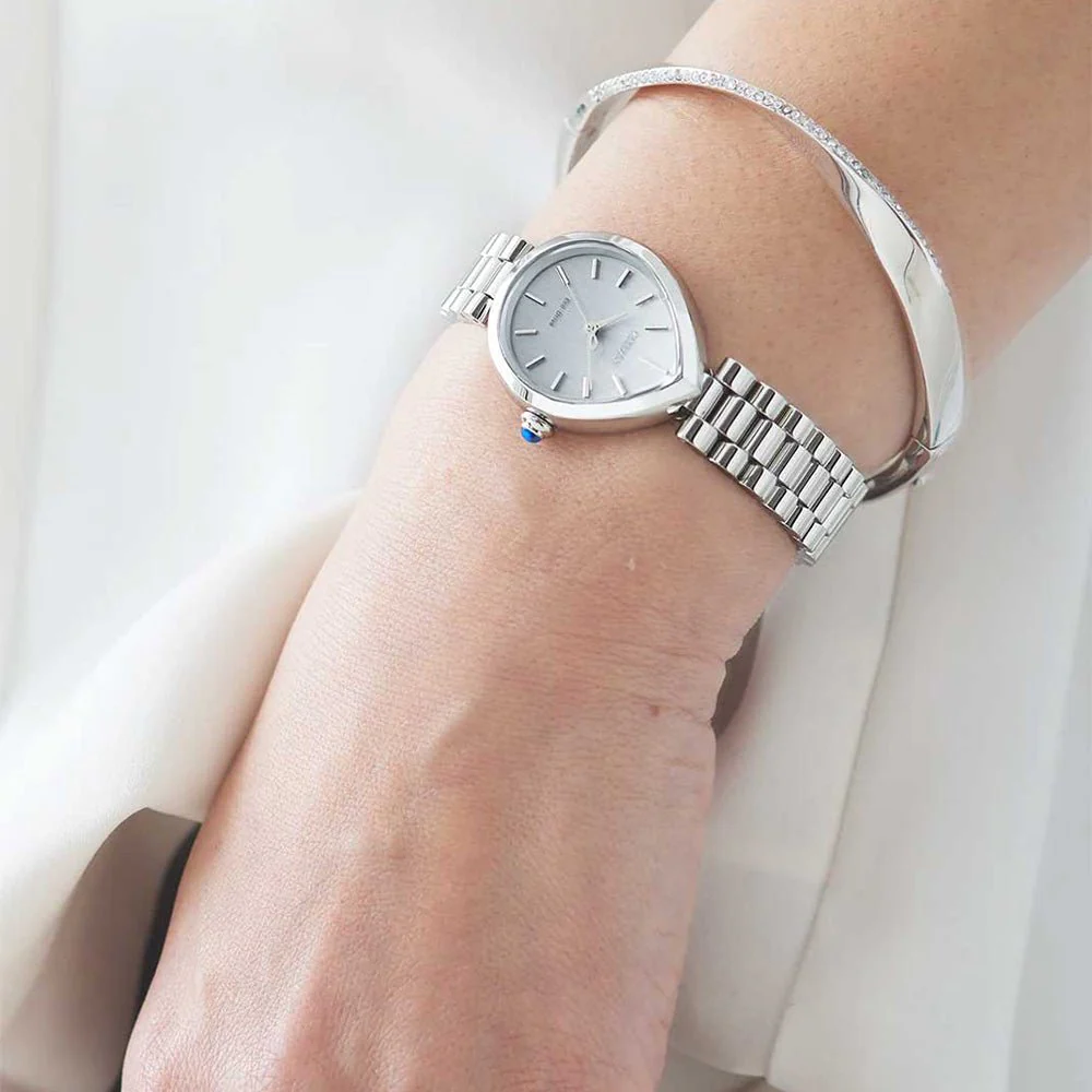 Timezone Oman – Luxury Watches, Swiss Timepieces & Smartwatches CITIZEN EM1200-55A - Image 4
