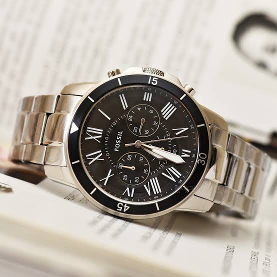 Timezone Oman – Luxury Watches, Swiss Timepieces & Smartwatches FOSSIL FS5236 - Image 2