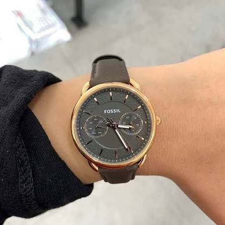 Timezone Oman – Luxury Watches, Swiss Timepieces & Smartwatches FOSSIL ES3913 - Image 4