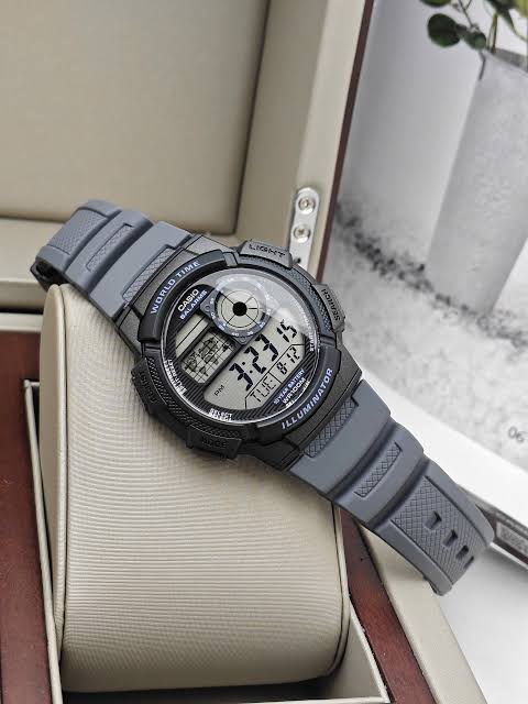 Timezone Oman – Luxury Watches, Swiss Timepieces & Smartwatches CASIO AE1000W-8A - Image 4