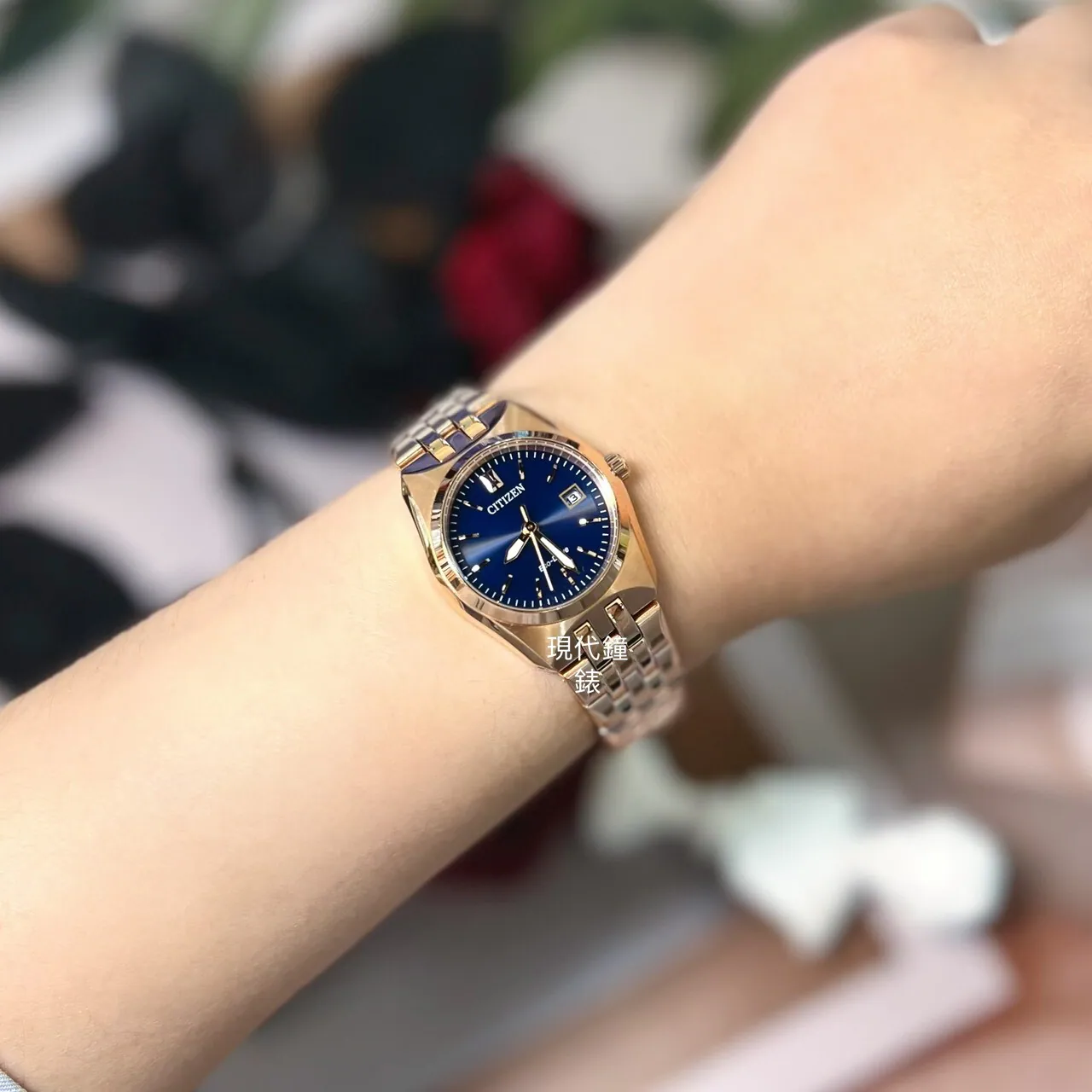 Timezone Oman – Luxury Watches, Swiss Timepieces & Smartwatches CITIZEN EW2298-52L - Image 5