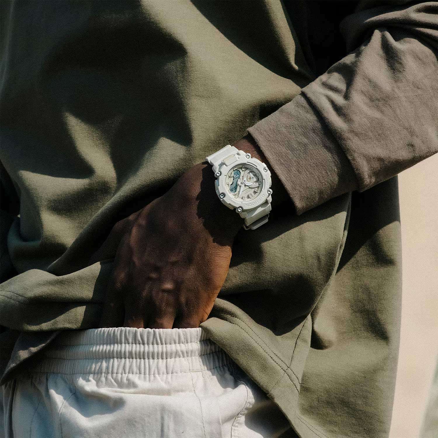 CASIO G-SHOCK GA2200NC-7A - Image 2