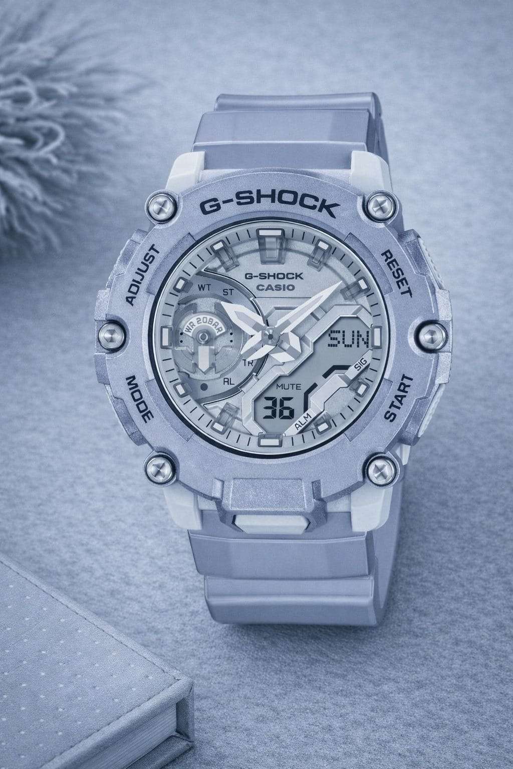 CASIO G-SHOCK GA2200FF-8A