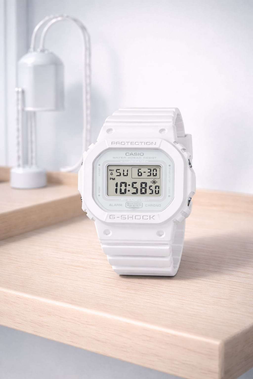 CASIO G-SHOCK GMDS5600BA-7D WHITE