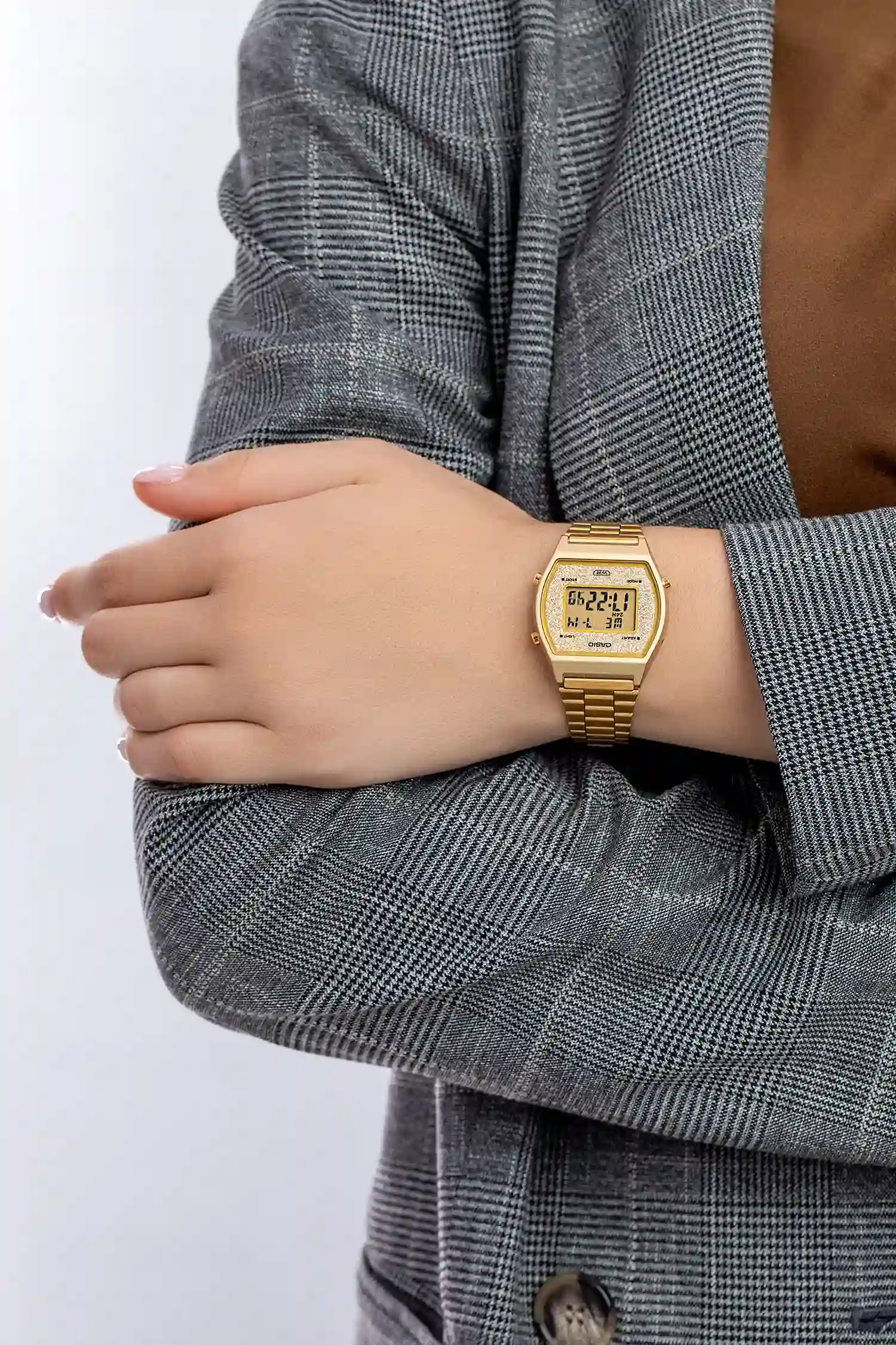 CASIO B640WGG-9D GOLD - Image 2