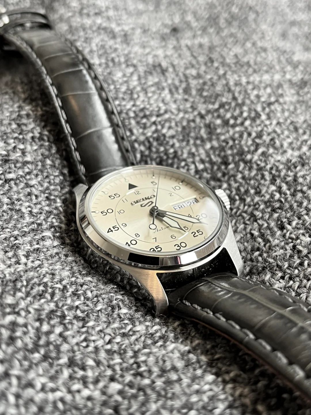 SEIKO-5 SRPJ87K1 - Image 3